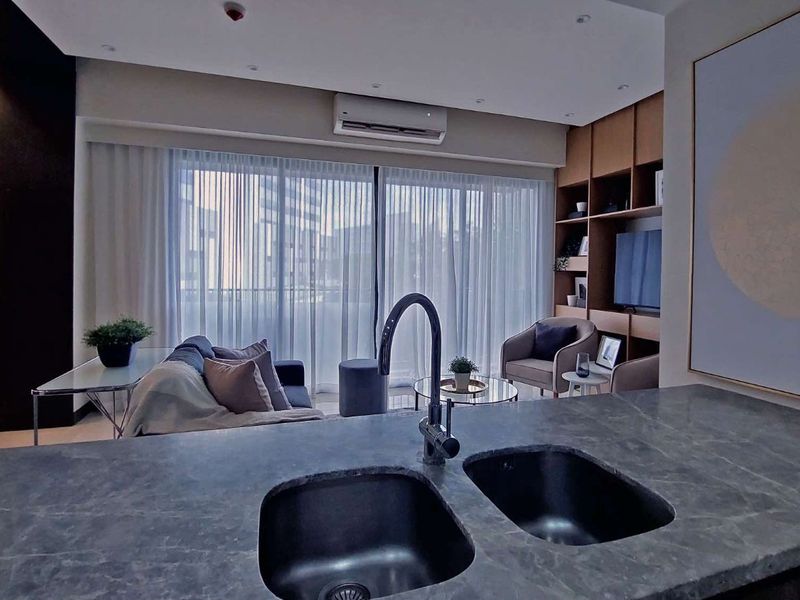 Post Proper Southside, Taguig City, Metro Manila, National Capital Region, PHL - Photo 1