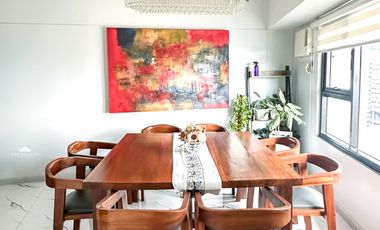 For Sale: Condo Unit at The Fort Residences in BGC, Fort Bonifacio Taguig City