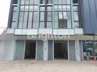 Ruko 4 Lantai Baru Gress Nol Jalan Raya Wiyung Surabaya