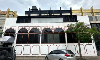 Ruko 4 Gandeng Beach Boulevard Golf Island PIK 4,5x15 Ex Kitchen Bar Lounge