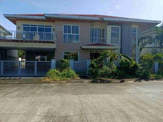 6BR HOUSE AND LOT FOR SALE! JUBILATION EAST BIÑAN CITY LAGUNA 35% DISCOUNT