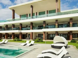 For Sale: Income Generating Beachfront Hotel/VIlla in Malay Aklan, Boracay Island P375M