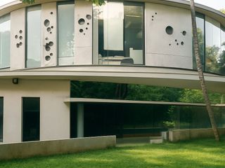 DIJUAL CEPAT KANTORAN DI BAWAH NJOP GEDUNG MODERN KEMANG RAYA JAKARTA SELATAN