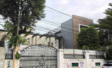 Rumah Tua Sindanglaya Menteng