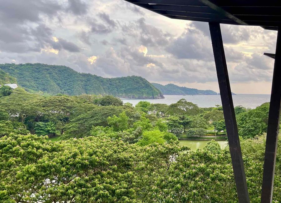 Pico de Loro Cove, Nasugbu, Batangas