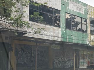 SEWA RUKO RAYA MANYAR