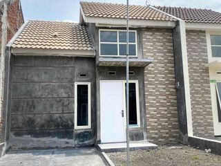 DI JUAL RUMAH  DI KOTA MOJOKERTO SHM