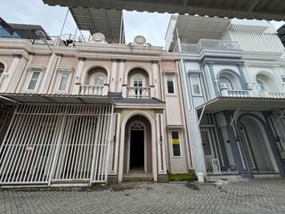 Dijual Rumah / Town House di komplek cemara Asri , Cluster Katalia Terrace