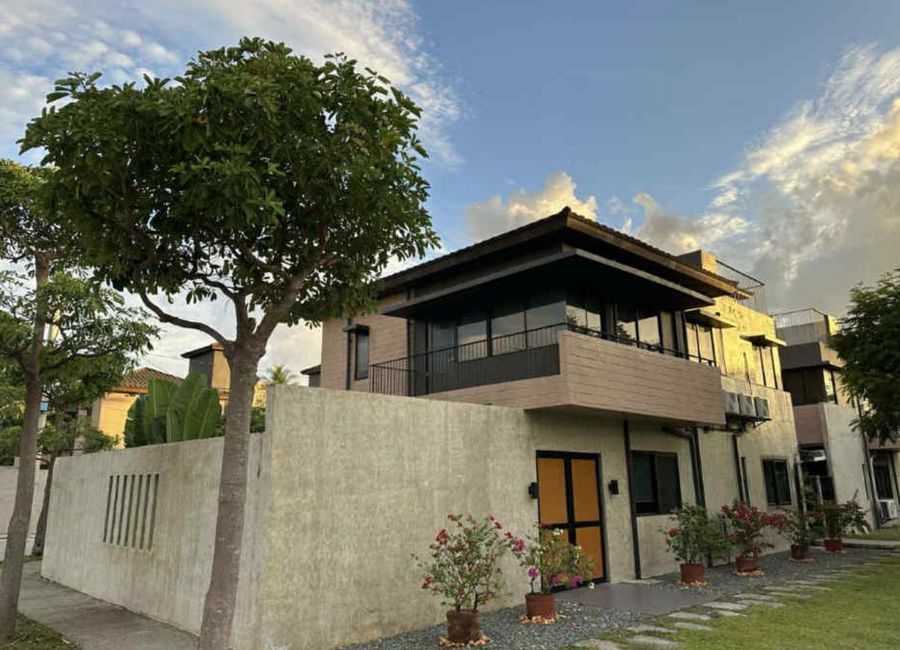 Spring Avenue, Seafront Residences, Calubcub II, San Juan, Batangas image 2