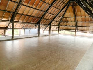 Tempat Usaha Sunset Road Bali – Rooftop untuk Yoga & Studio + Base Konsumen Siap