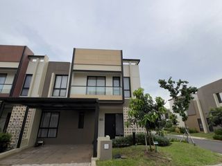Rumah Bagus di Cluster Carson Gading Serpong, Siap Huni , Hook