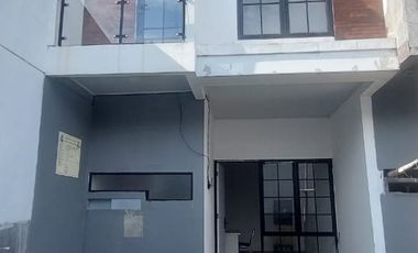 Rumah DP0% Siap huni dekat Ciledug / Graha Raya, dinding bata merah