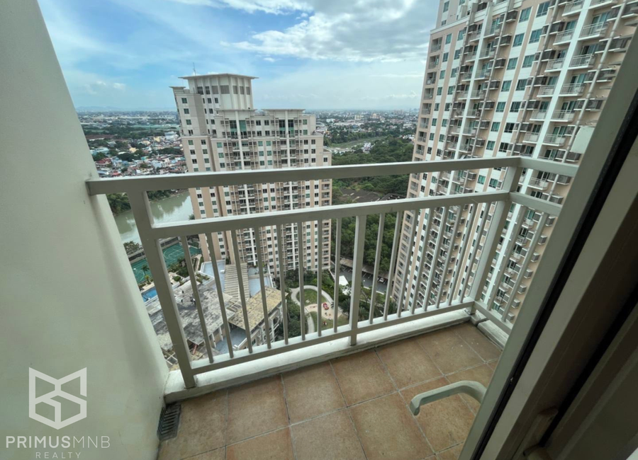 FOR LEASE: 1 BR Condo Unit with Den at The Grove by Rockwell | Lamudi ...