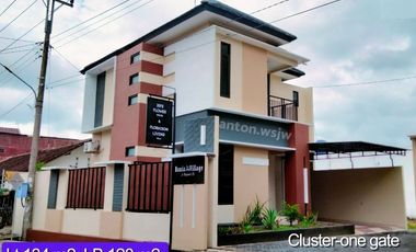 Rumah 2 lantai Jogja Jl.Kaliurang SIAP HUNI Lt 134 m² LB 120 m² SHM-IMB