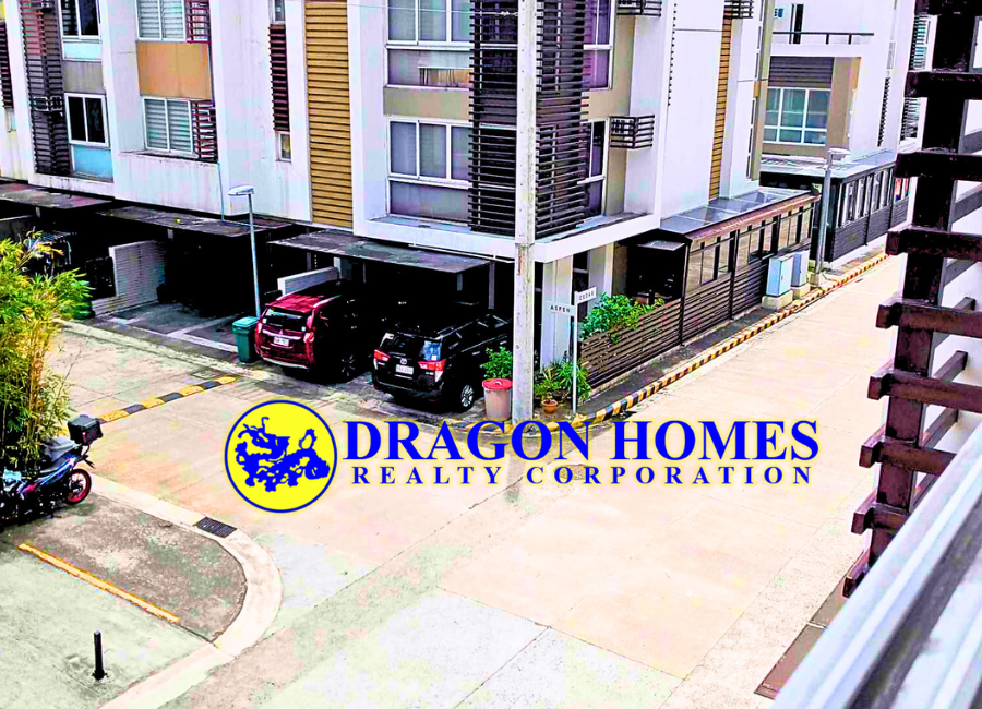 LUXURY TOWNHOUSE FOR SALE AT 68 ROCES | Lamudi.com.ph