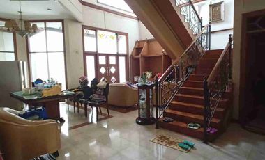 Murah Rumah Mewah Kebayoran Baru dekat Senopati