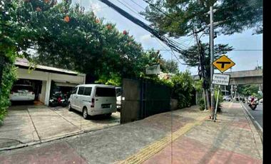 Rumah Di Jl.Bangunan Timur,Kayu Putih