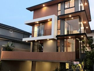 Brand New 3-Storey House For Sale and Lease in McKinley Hill Village