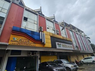 Turun Harga Lagi! Ruko Dengan harga Jauh Dibawah Apraisal Bank Lokasi Strategis Di Gyan Plaza, Pasir Koja, Bandung