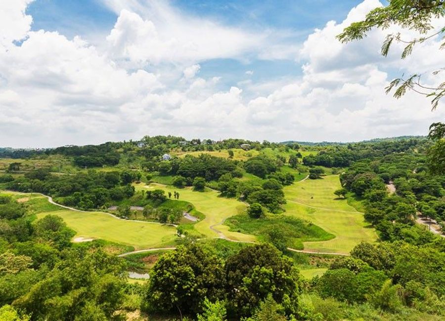Forest Hills Avenue, Langhaya, Dela Paz, Antipolo, Rizal