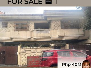 Income-Generating House and Compound in La Loma, QC