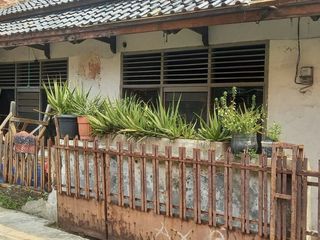 Tanah Siap Bangun Bonus Rumah Rusak - Cocok Untuk Rumah Tinggal atau Kost Kostan.
