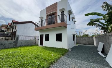 FOR SALE TWO STOREY HOUSE INSIDE A SECURED VILLAGE IN SAN FERNANDO PAMPANGA NEAR SNR, SM PAMPANGA AND NLEX