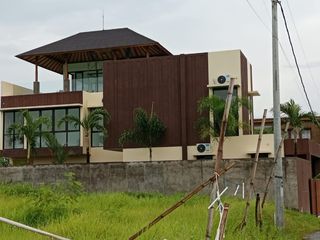 Dijual Villa Mewah di Cemagi – Hanya 120 Meter dari Garis Pantai Lokasi Eksklusif • Akses Pantai Dekat • Fasilitas Lengkap
