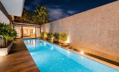 FREEHOLD THREE-LEVEL FOUR BEDROOM VILLA IN BERAWA