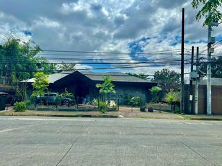 House & Lot For Sale in Greenmeadows, Near Acropolis Gate