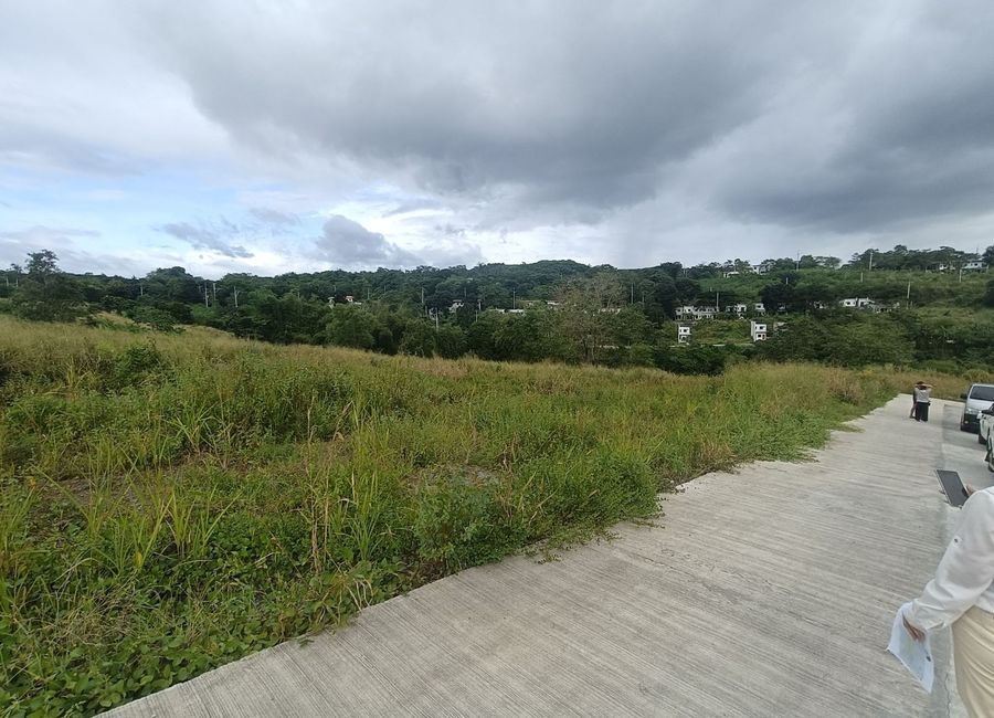 Eastridge Avenue, Village East 3, San Roque, Mata, Binangonan, Rizal