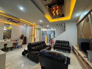 Jual Rumah Kondisi Siap huni sudah full furnish di Komplek Mutiara Residence