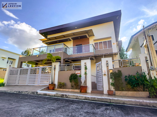 4-Bedroom House & Lot for Sale in Royale Tagaytay