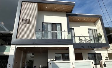 3 BR House and Lot For Sale in Villa Hermosa, Clark Pampanga