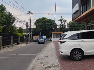 JUAL CEPAT! Ruko MURAH,  3 lantai, Bangunan BARU! Lokasi strategis Cikutra dekat Pahlawan