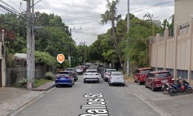 Commercial Lot for Sale in Scout Rallos St., Sacred Heart, Diliman, QC