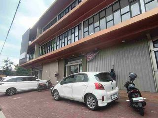 ruko 3 lantai cikutra dekat borma