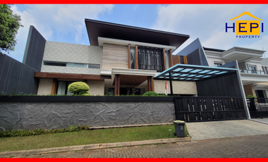 Dijual Rumah Furnish ada kolam renang  di Puri Arga Golf ,BSB City Semarang