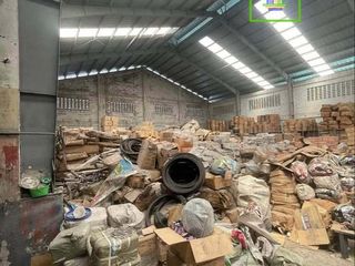 FOR SALE: WAREHOUSE IN VALENZUELA CITY