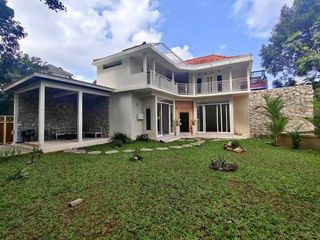 DIJUAL  RUMAH DI AHMAD YANI DENPASAR UTARA.