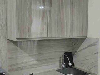 disewakan atau jual apartemen gunawangsa merr type studio full furnish