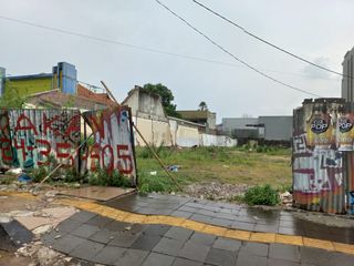 Disewakan Tanah Luas Ramai Aktifitas Penduduk Jl. Mt. Haryono, Semarang