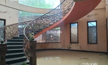 Dijual Rumah Hook di Raya Kupang Baru