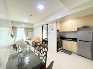For Rent: 1 Bedroom Unit Fully Furnished at Solinea, Cebu Business Park - 40sqm.