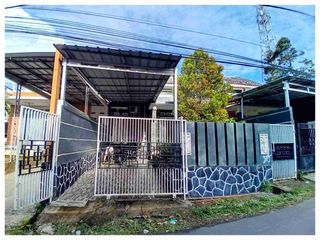 DISEWAKAN SECEPAT MUNGKIN RUMAH SIAP HUNI FULL FURNITURE DI PERUMAHAN VILLA BUMI MANDIRI KEMILING