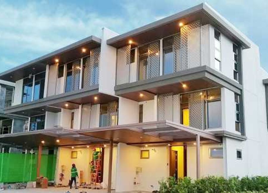 Cecilia Araneta Parkway, Broadfield, Biñan, Biñan, Laguna