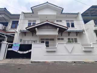 Dijual/Disewakan Rumah Mewah Siap Huni Di Pulo Asem Rawamangun  Jakarta Timur