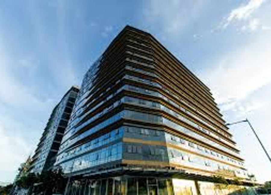 SAVYA FINANCIAL CENTER Green Building (Quadruple Certifications ...