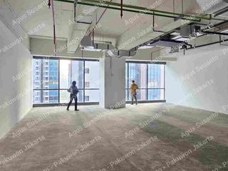 Office Kota Kasablanka Hadap Pool 130m2 sudah Sertifikat Hak Milik