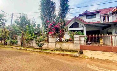 Rumah Hook 2 Lantai di Bumi Menteng Asri Bogor